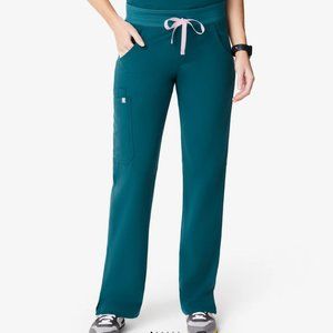 Figs Women's Kade Cargo Scrub Pants